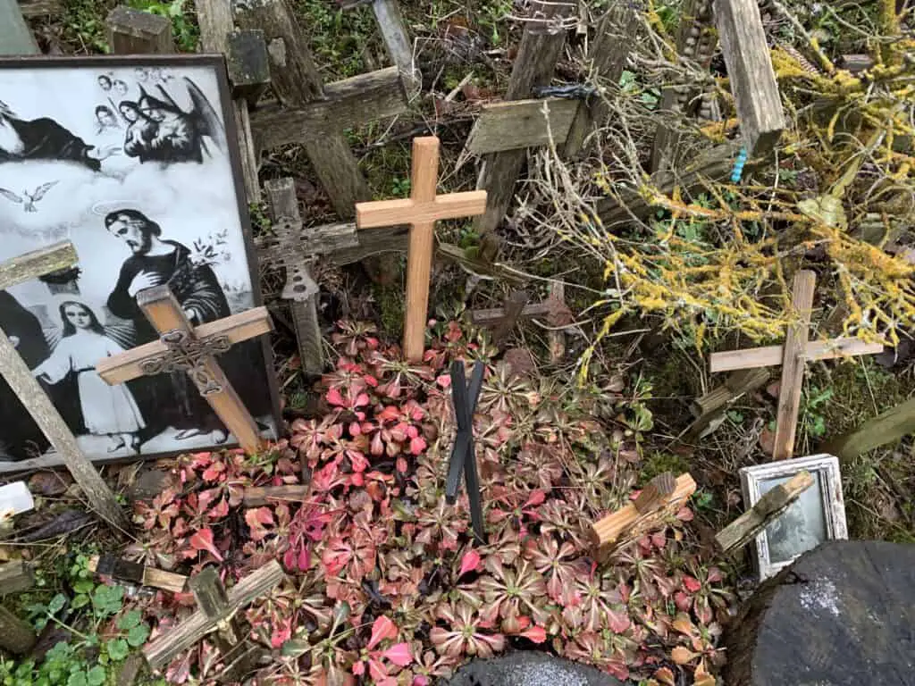 Explore the hill of crosses - My contribution