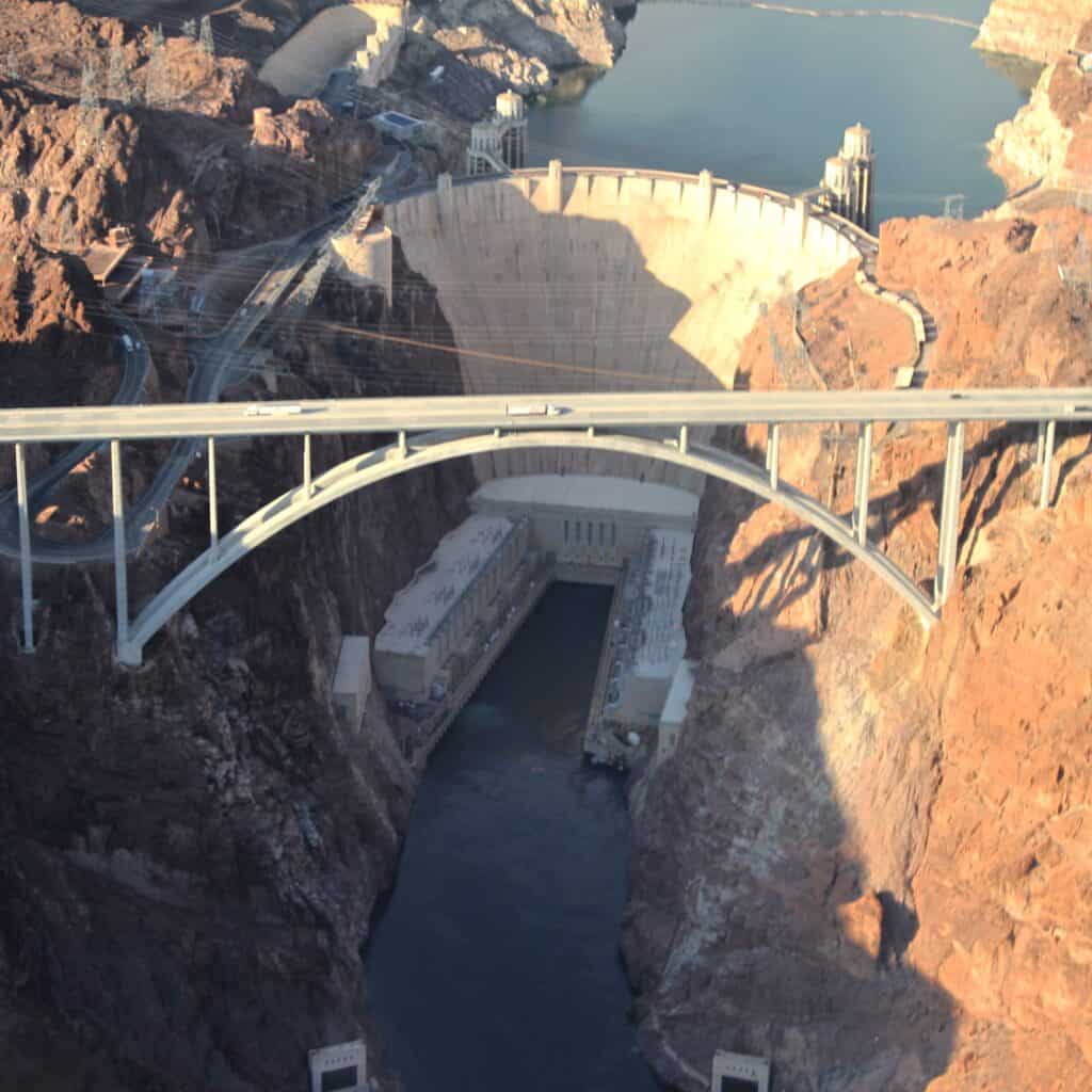 Helicopter into the Grand Canyon - Flying Pass the Hoover Dam