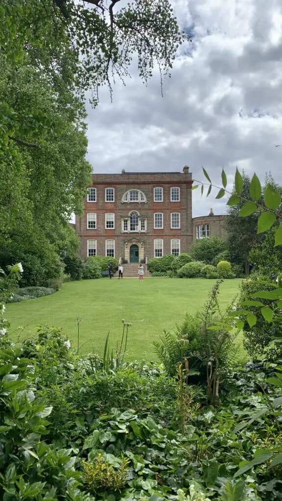 Vist Peckover House - Back of house